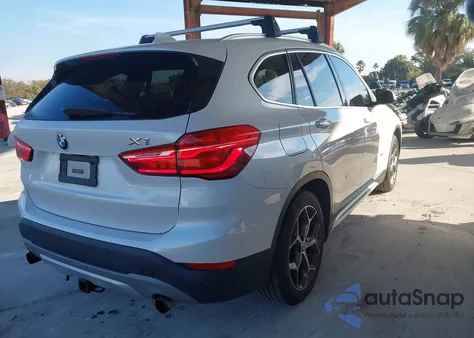 2016 BMW X1 xDrive28I z USA, uszkodzony, nr VIN WBXHT3C3XGP881005